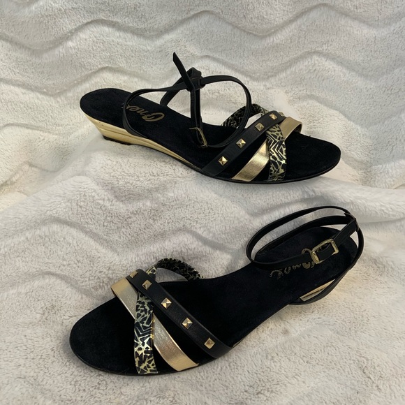onex sandals